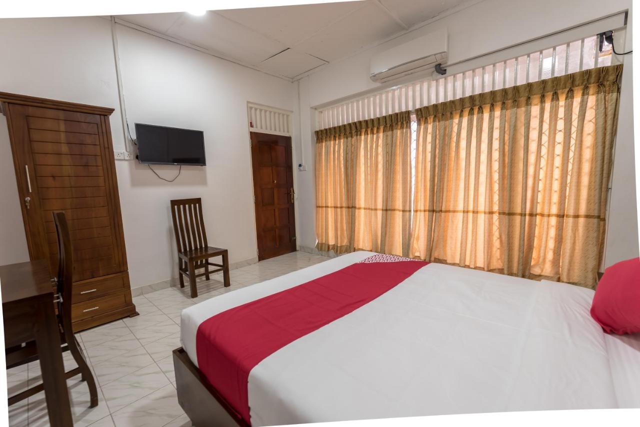 Oyo 102 Metro Marine Drive Hotel Colombo Exteriör bild